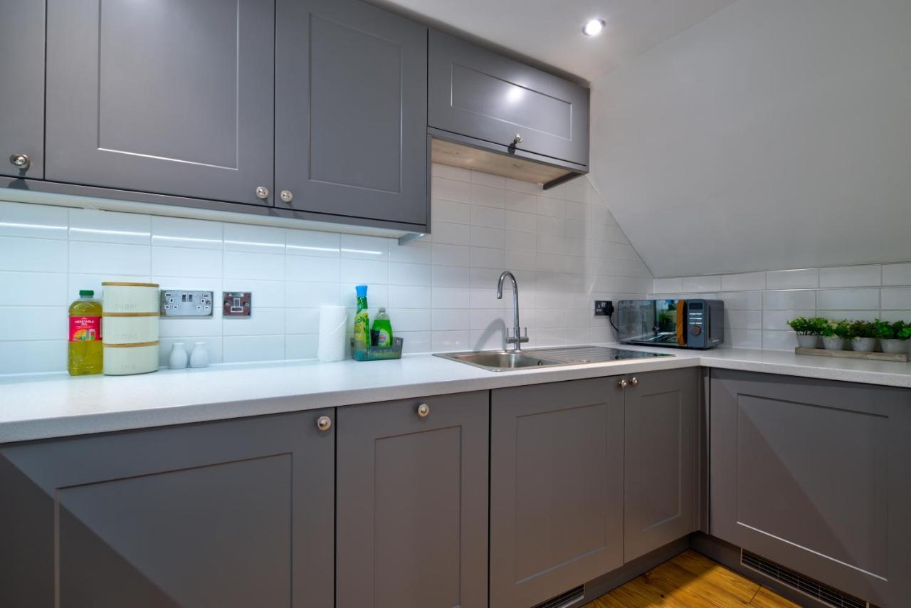 Stamford Central Stay - Stylish 2-Bed Apartment With Wifi Luaran gambar