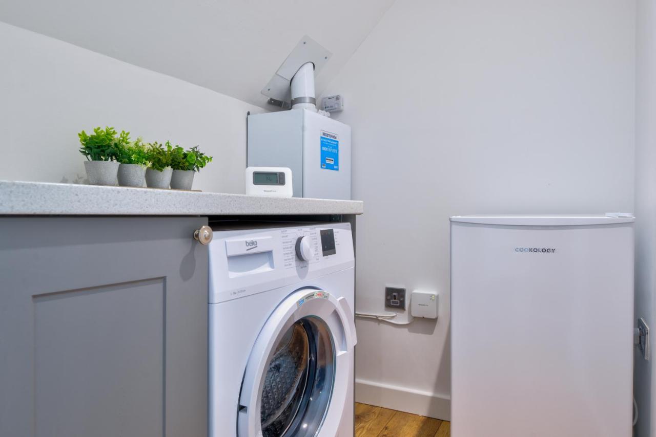 Stamford Central Stay - Stylish 2-Bed Apartment With Wifi Luaran gambar