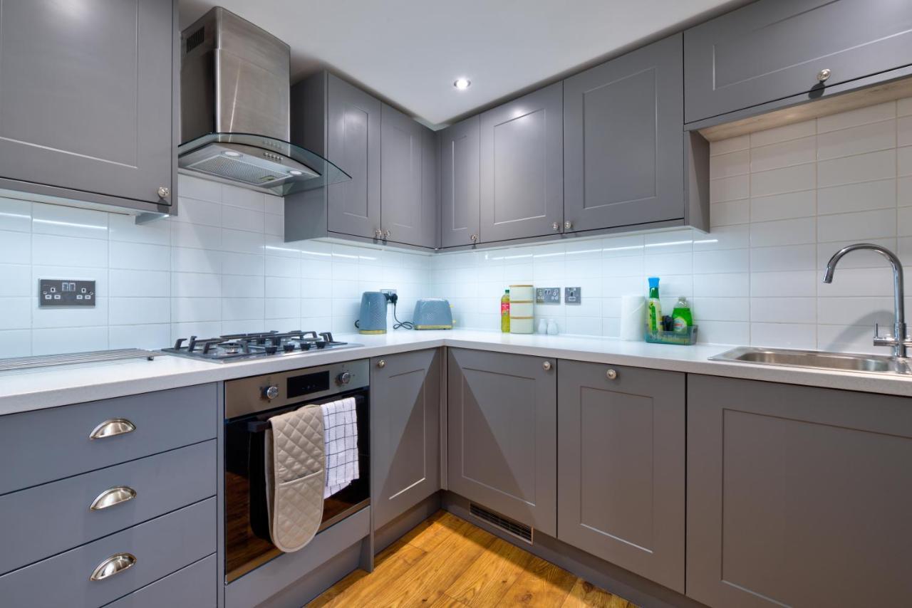 Stamford Central Stay - Stylish 2-Bed Apartment With Wifi Luaran gambar