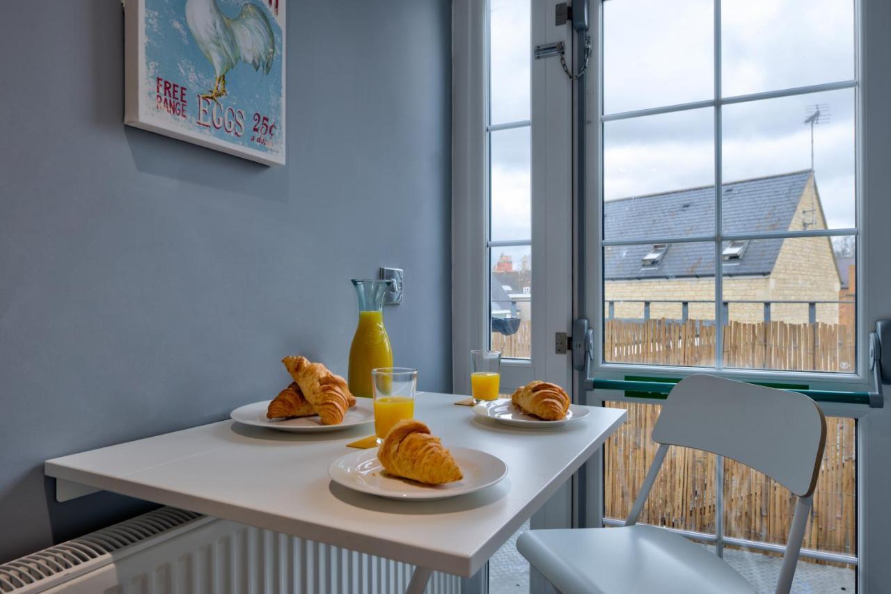 Stamford Central Stay - Stylish 2-Bed Apartment With Wifi Luaran gambar